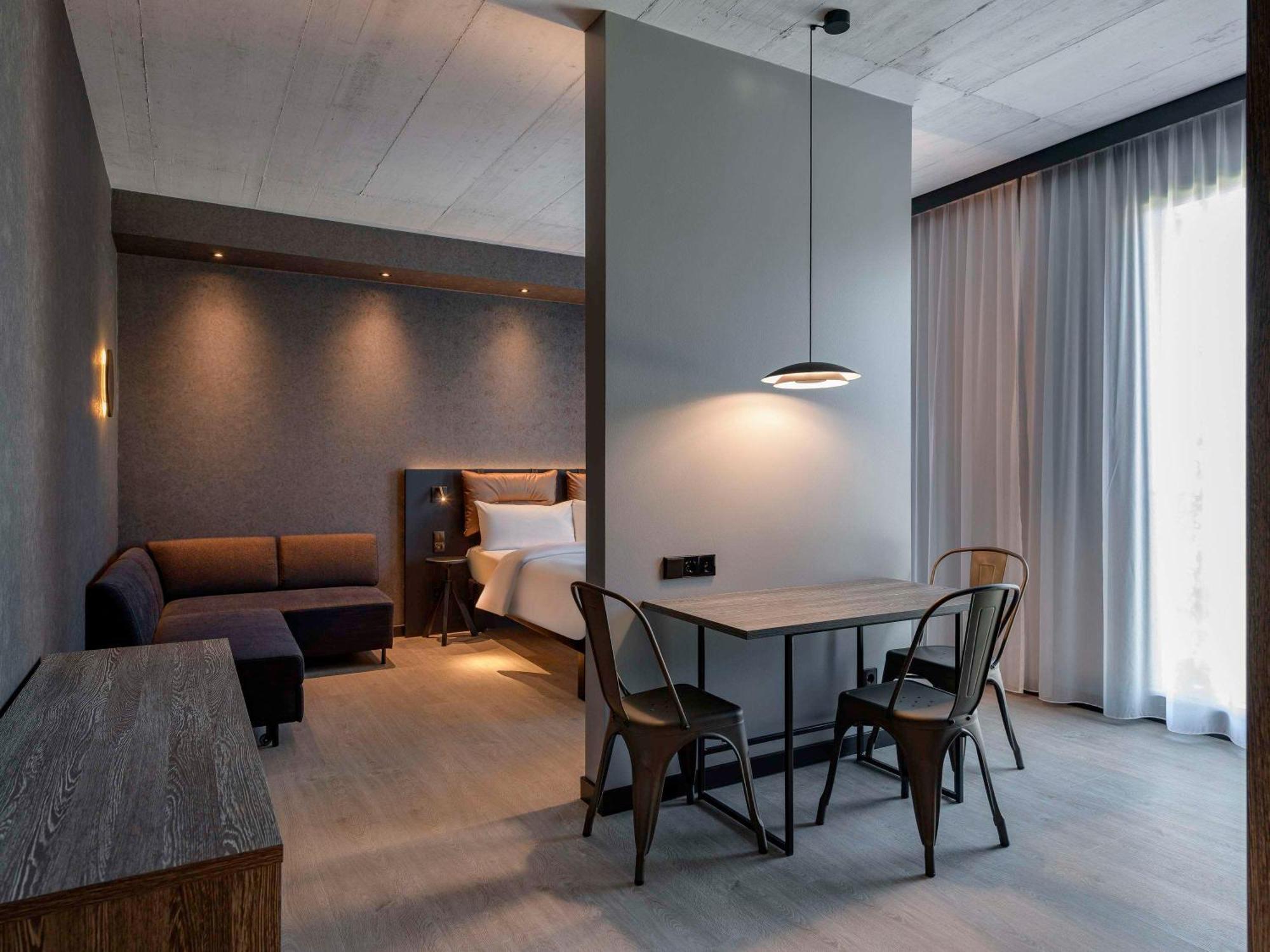 Ibis Styles Friedrichshafen Hotel ภายนอก รูปภาพ